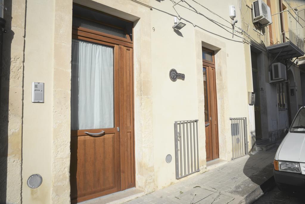 Casa Malacla B&B Noto Exteriör bild